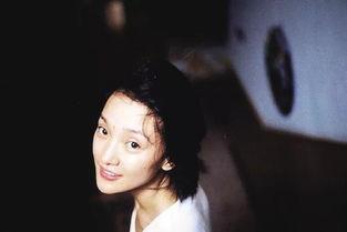 周迅吃瓜吃到自己头上娱乐天空,吃瓜吃到自己头上，娱乐天空再掀波澜