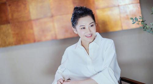 娱乐圈吃瓜君许晴是谁啊,揭秘许晴的传奇人生