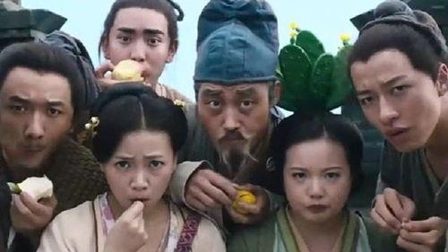 为什么娱乐圈叫吃瓜,揭秘“吃瓜”现象背后的文化内涵